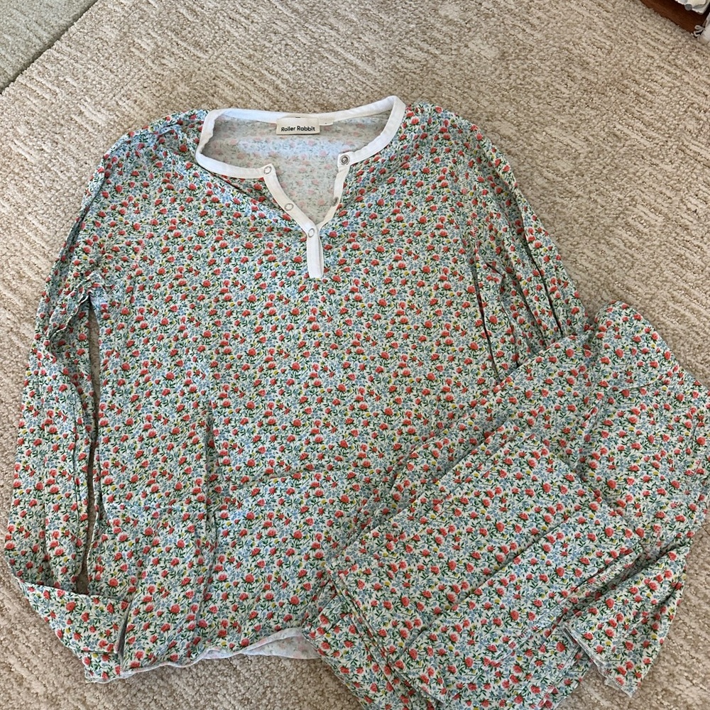 long sleeve roller rabbit floral pajamas